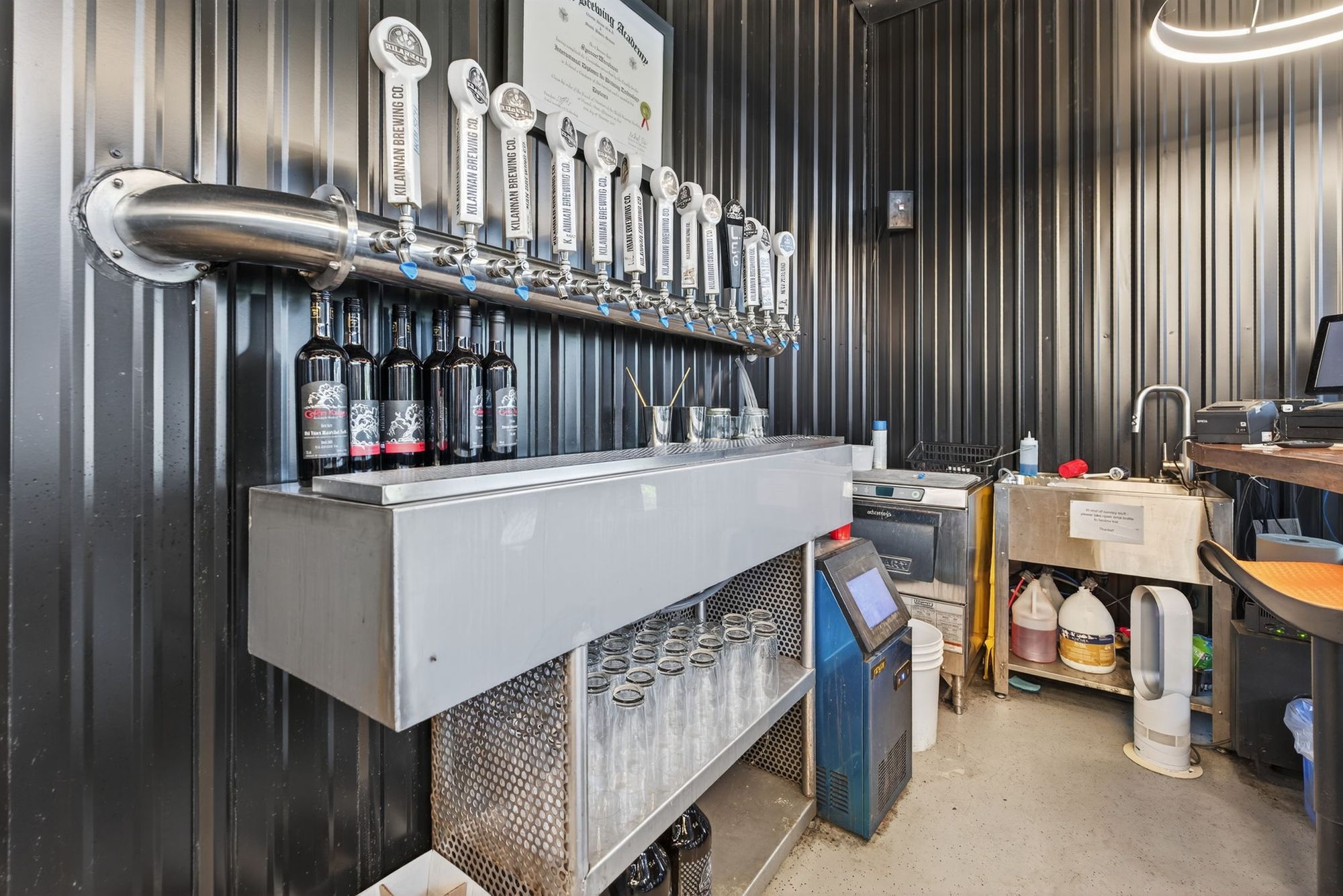The tap wall in the Kilannan taproom